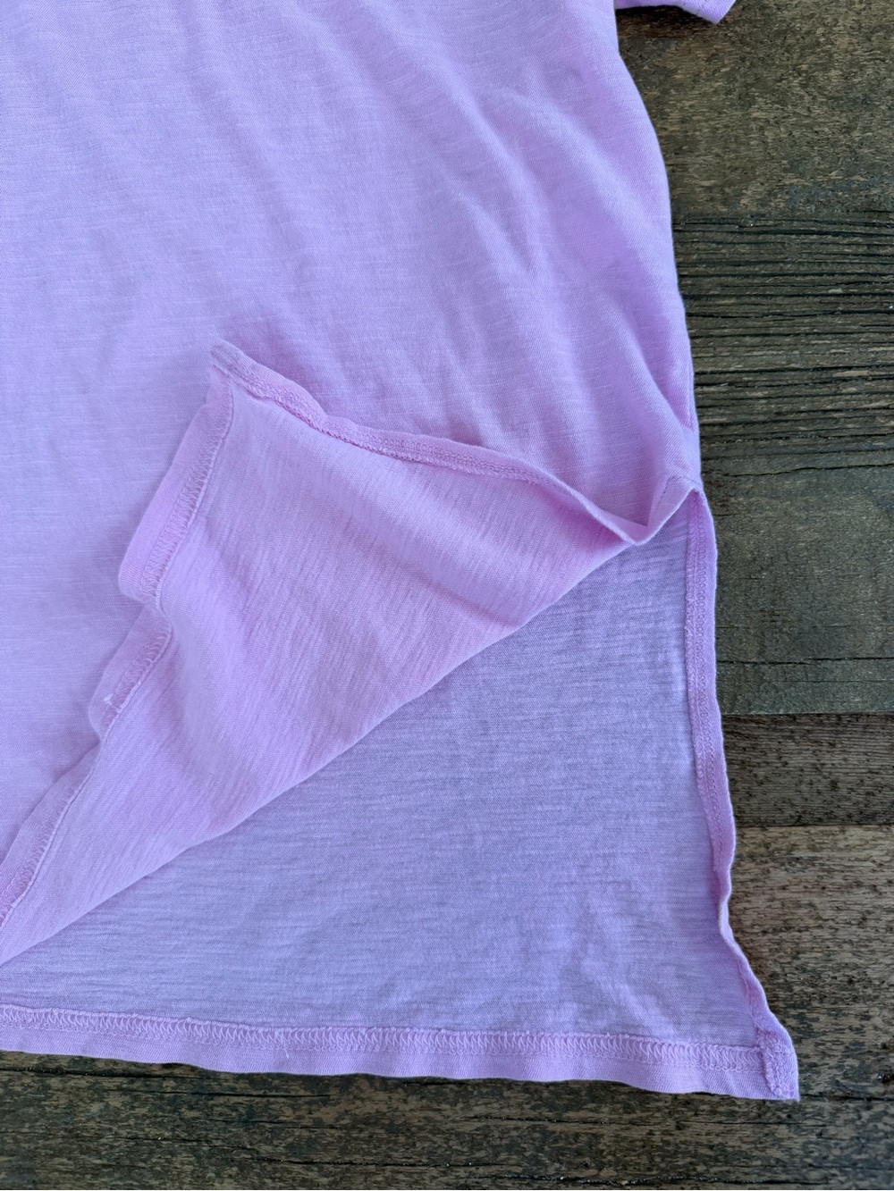 Pact Lightweight Short-Sleeved Side Slits Tee Size S - Picture 4 of 6